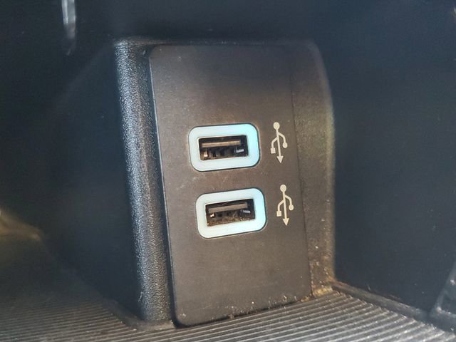 Used 2017 Ford Edge SEL w/ Equipment Group 201A image 30