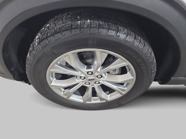 Used 2020 Ford Explorer XLT w/ Equipment Group 202A image 33