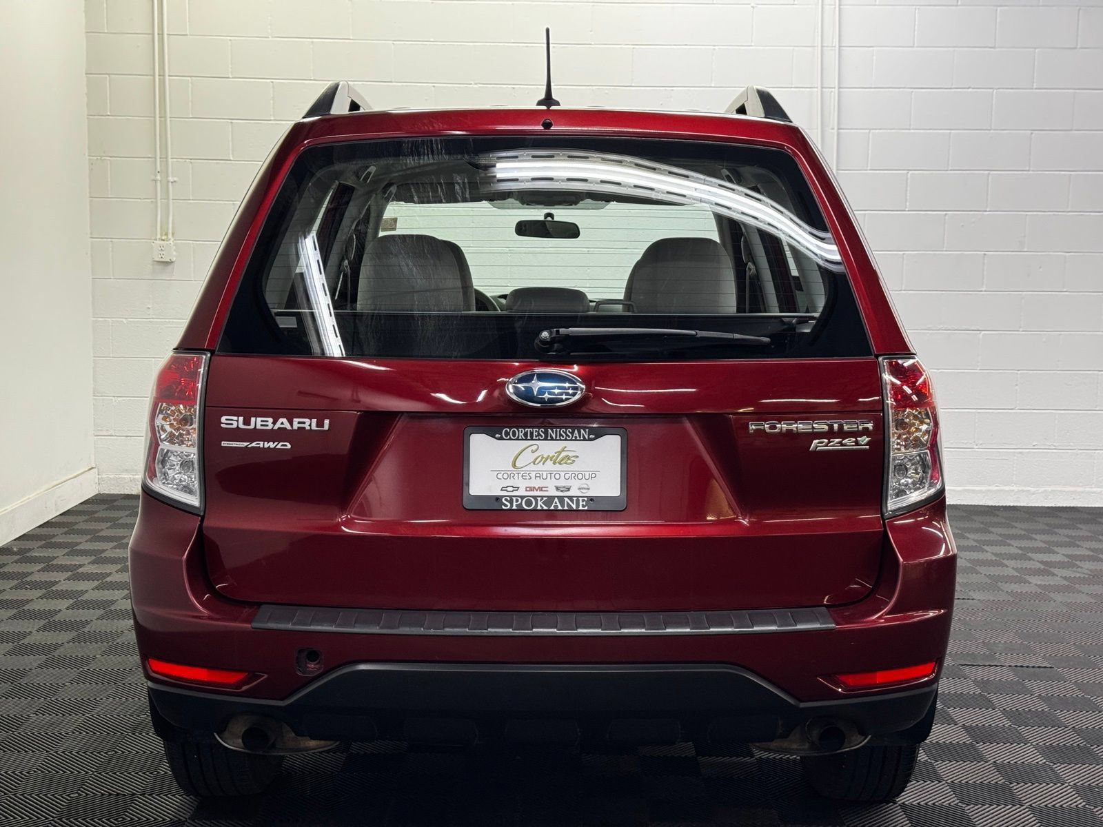 Used 2013 Subaru Forester 2.5X w/ Popular Pkg 3 AWD/4WD image 6