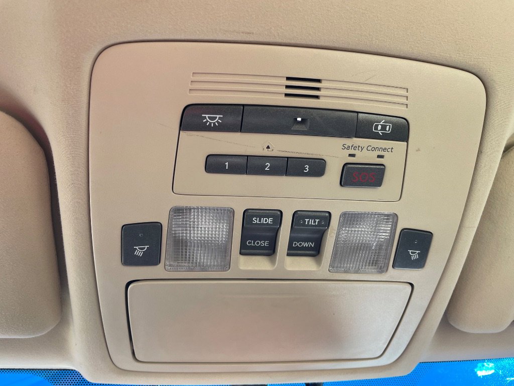 Used 2010 Lexus ES 350 image 40