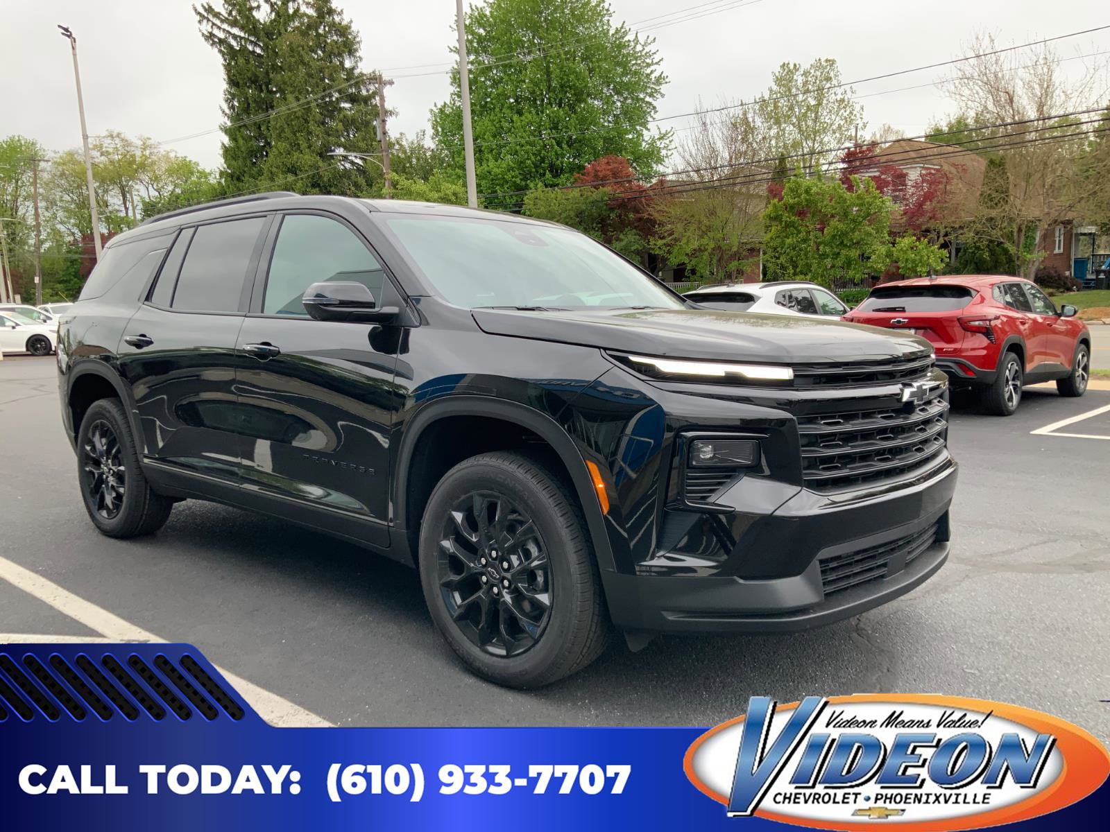 New 2026 Chevrolet Traverse LT AWD/4WD image 1