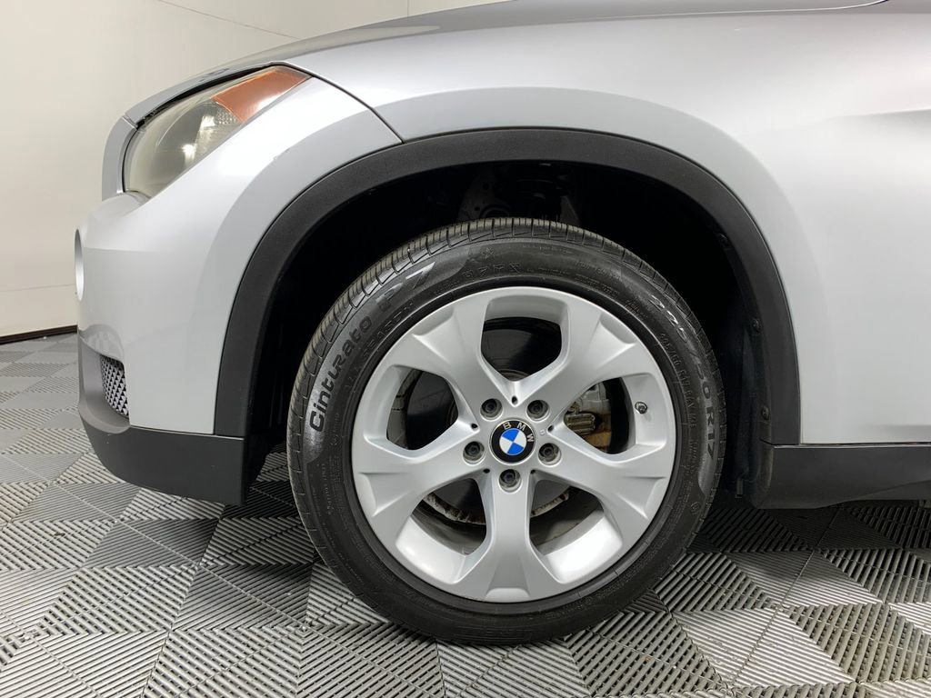Used 2013 BMW X1 sDrive28i RWD image 12