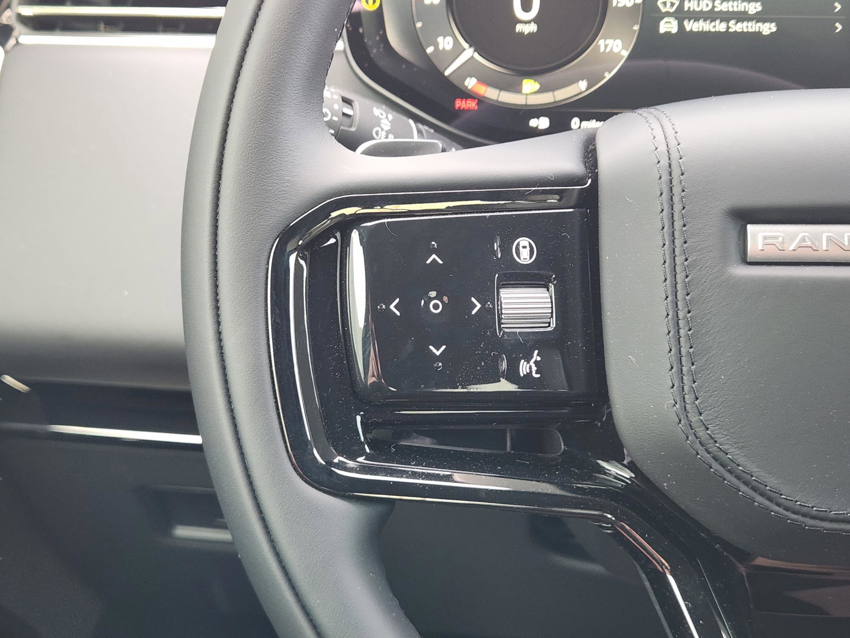 New 2026 Land Rover Range Rover Sport Dynamic SE AWD/4WD image 21