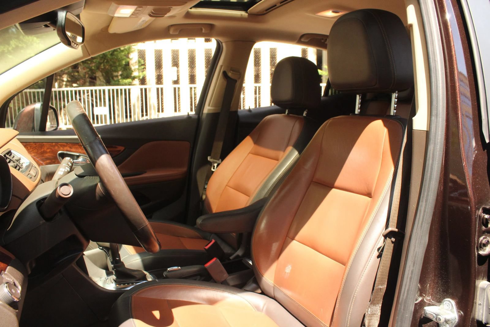 Used 2015 Buick Encore Premium AWD/4WD image 16