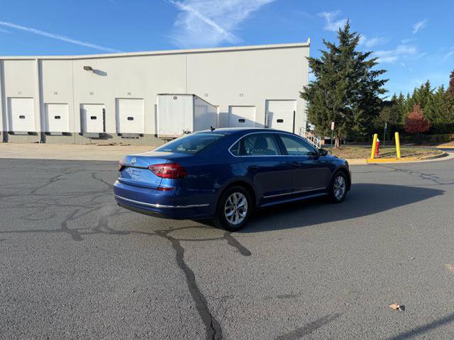 Used 2017 Volkswagen Passat 1.8T S image 4