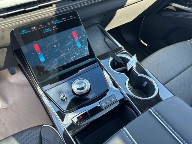 Certified 2026 Cadillac Escalade Luxury w/ LPO, Radiant Package image 15