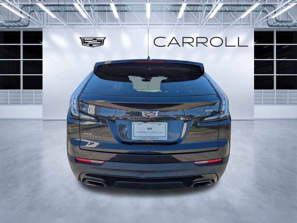 Certified 2023 Cadillac XT4 Sport w/ Cold Weather Package image 5