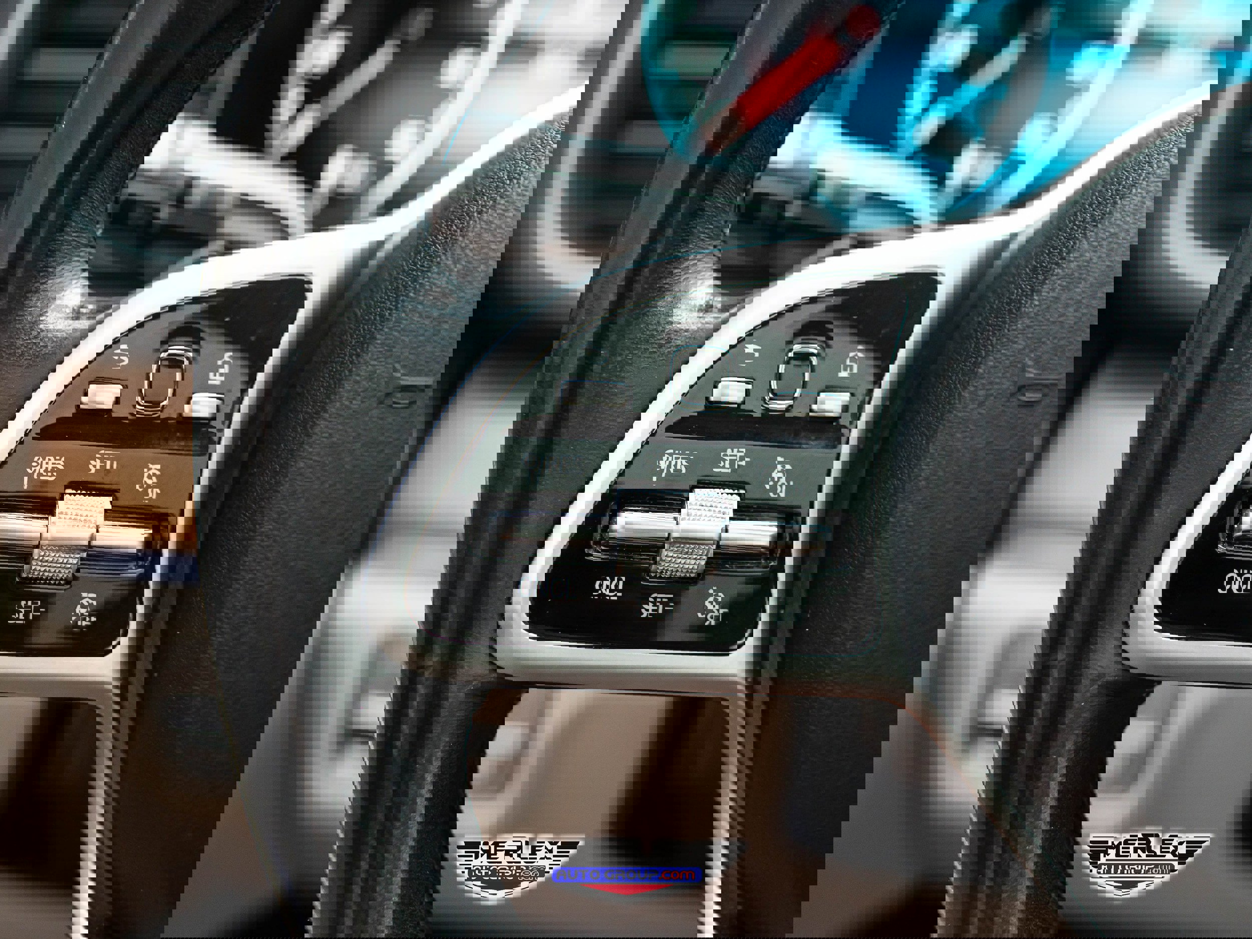 Used 2021 Mercedes-Benz GLS 450 4MATIC image 25