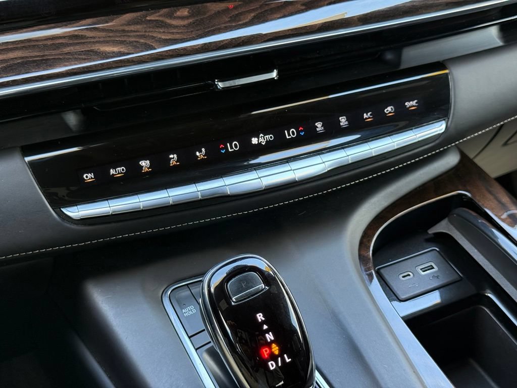 Certified 2022 Cadillac Escalade Sport Platinum RWD image 37