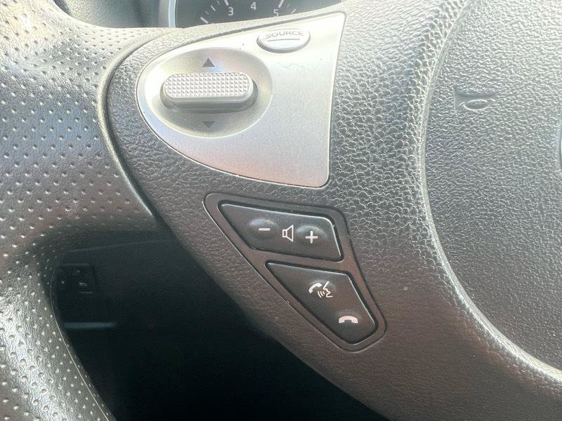 Used 2017 Nissan Juke S FWD image 13
