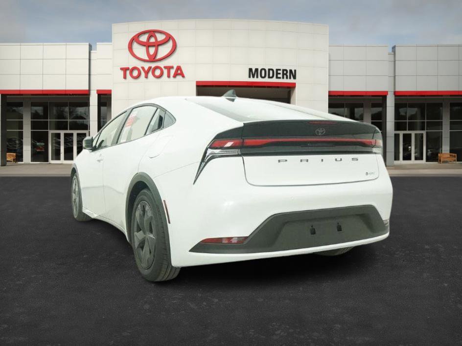 New 2026 Toyota Prius LE FWD image 15
