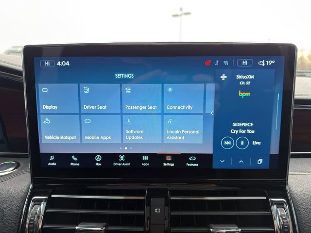 Used 2024 Lincoln Navigator Reserve image 34