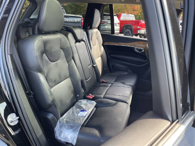 Used 2024 Volvo XC90 B6 Plus AWD/4WD image 27