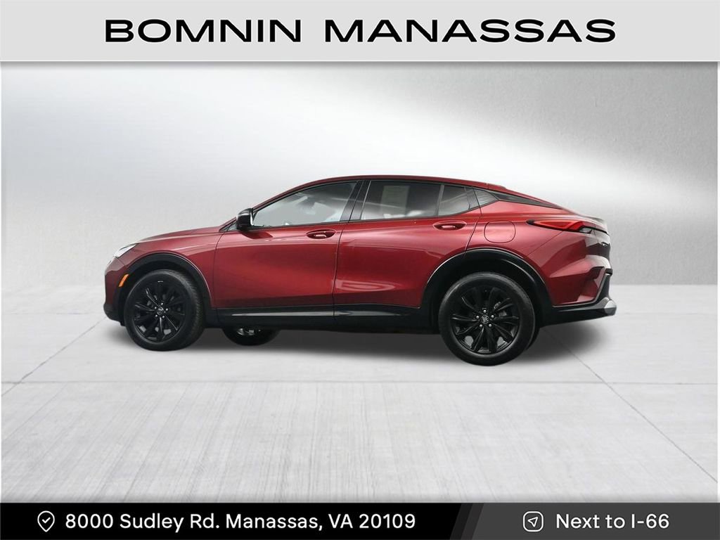 Used 2024 Buick Envista Sport Touring w/ Convenience I Package FWD image 31