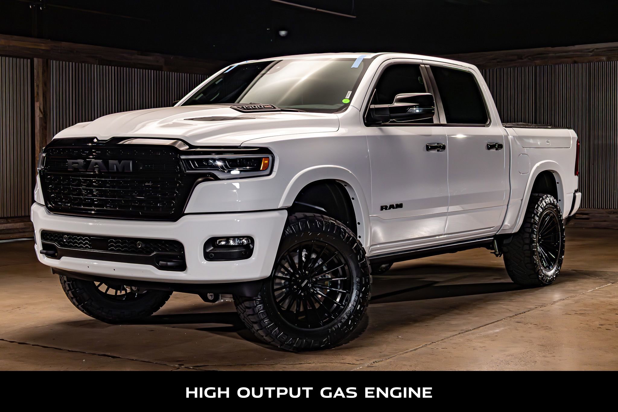 Used 2025 RAM 1500 Limited AWD/4WD image 5
