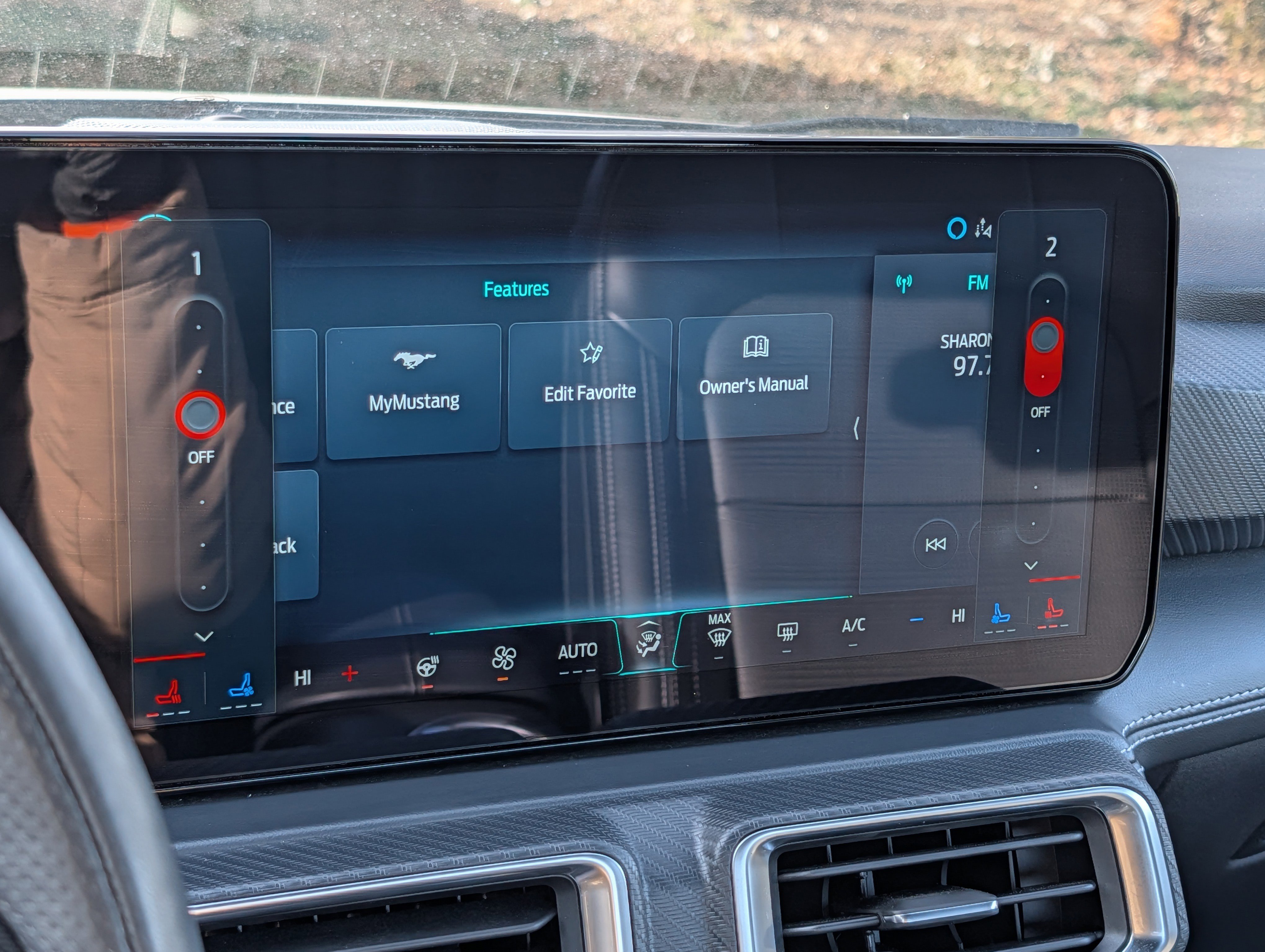 Used 2024 Ford Mustang GT Premium image 23
