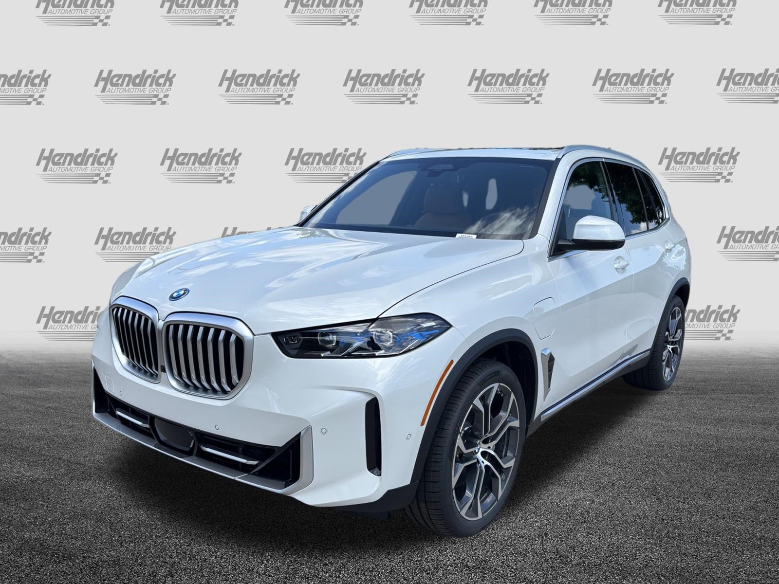 New 2026 BMW X5 xDrive50e AWD/4WD image 5