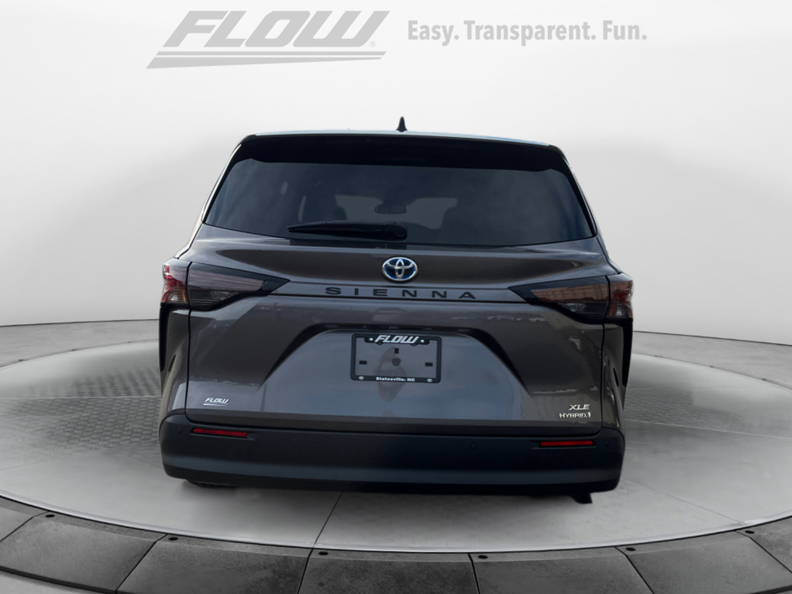 Certified 2024 Toyota Sienna XLE image 8