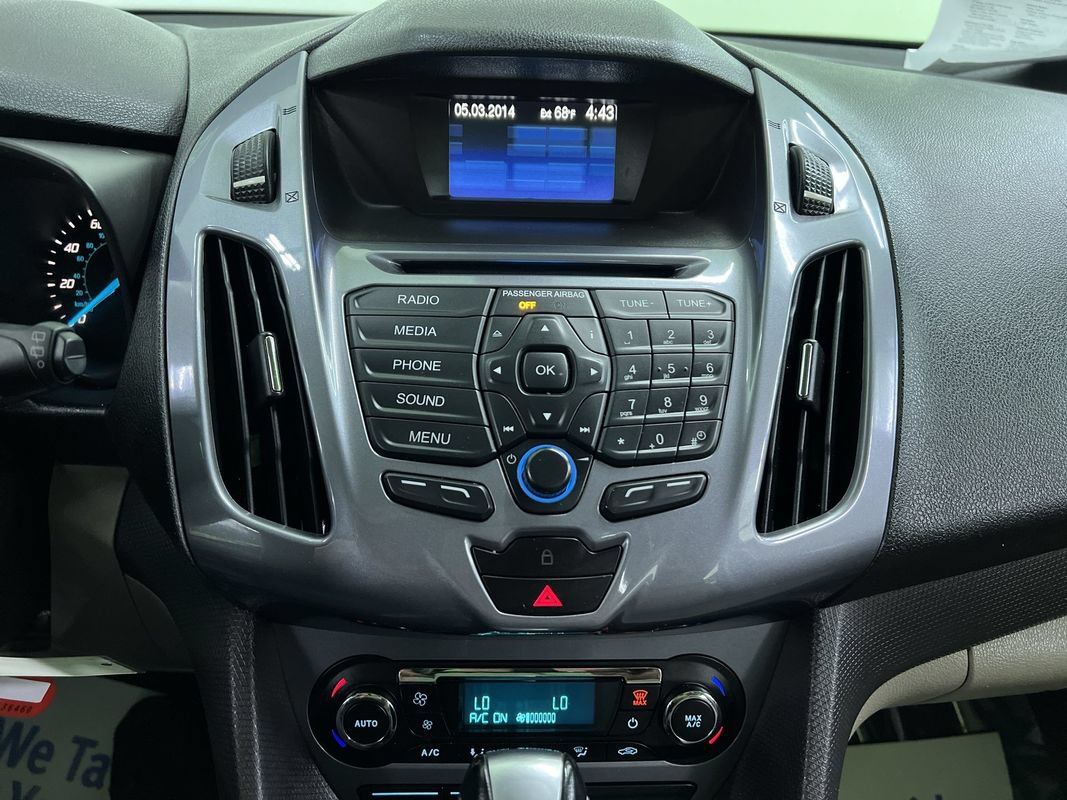 Used 2014 Ford Transit Connect Titanium FWD image 21