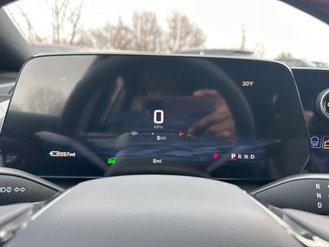 New 2026 Chevrolet Equinox EV RS image 20