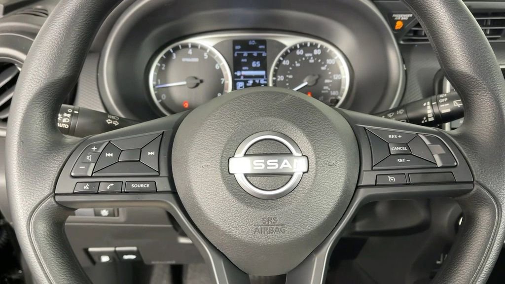 New 2025 Nissan Kicks Play S FWD image 21