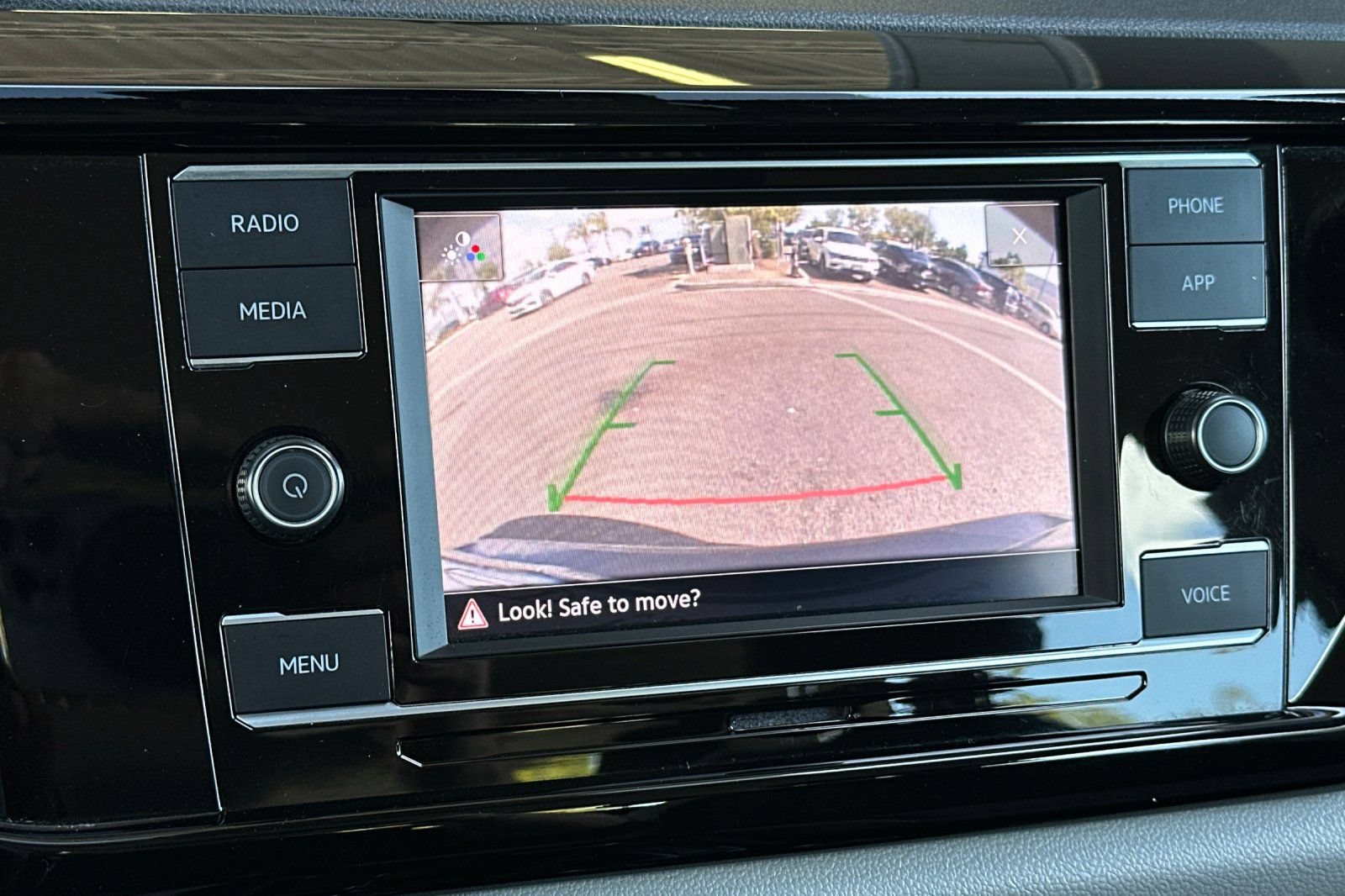 Used 2024 Volkswagen Taos S FWD image 19