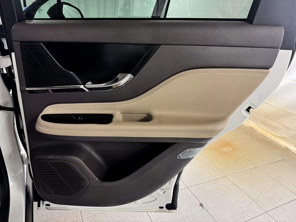 Used 2020 Lincoln Corsair FWD image 14