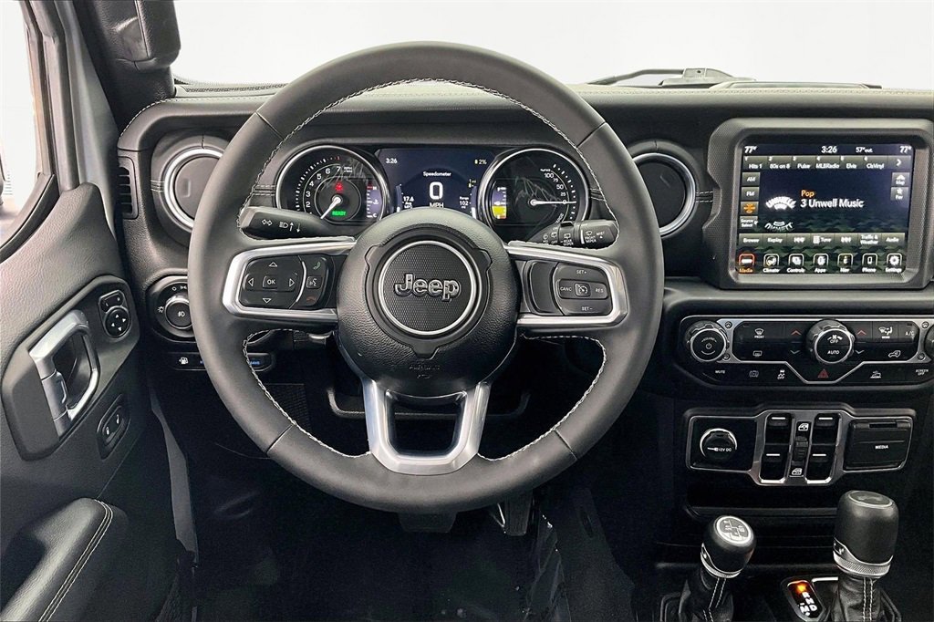Used 2023 Jeep Wrangler Unlimited Sahara image 5