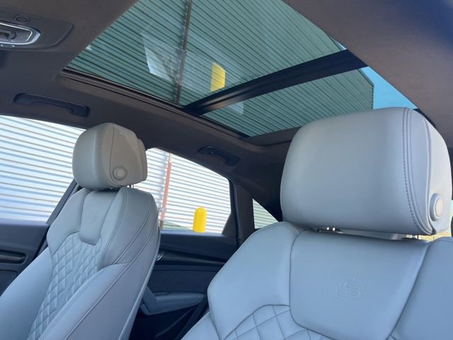 New 2025 Audi SQ5 Premium Plus image 38