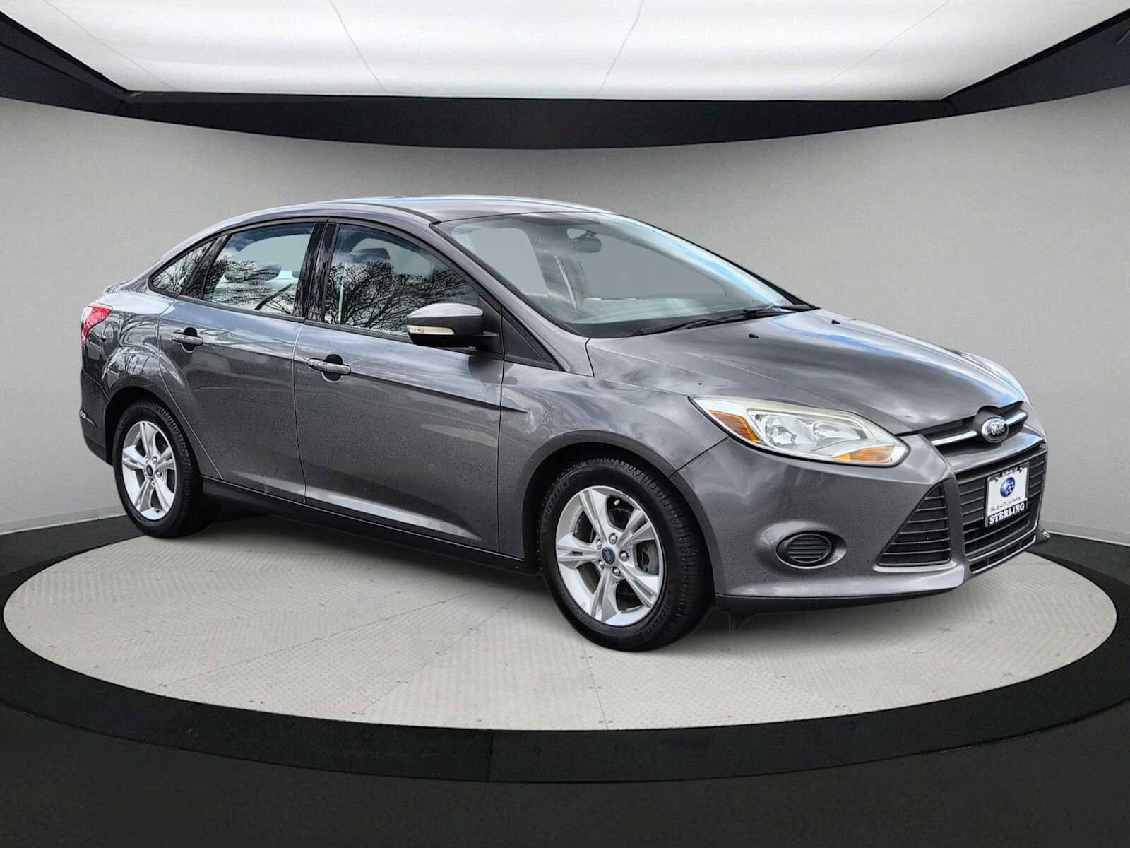 Used 2013 Ford Focus SE image 2