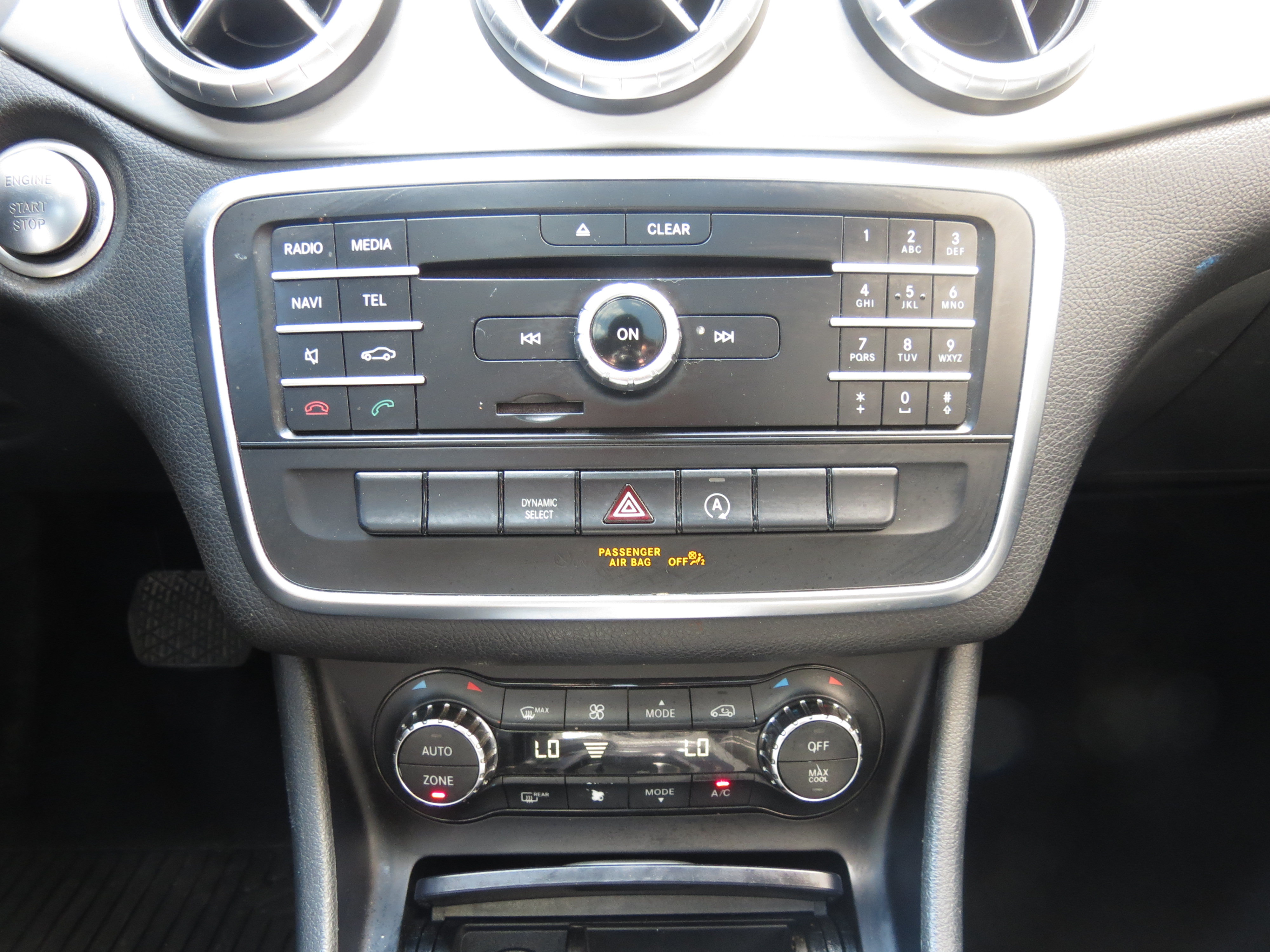 Used 2016 Mercedes-Benz CLA 250 image 23