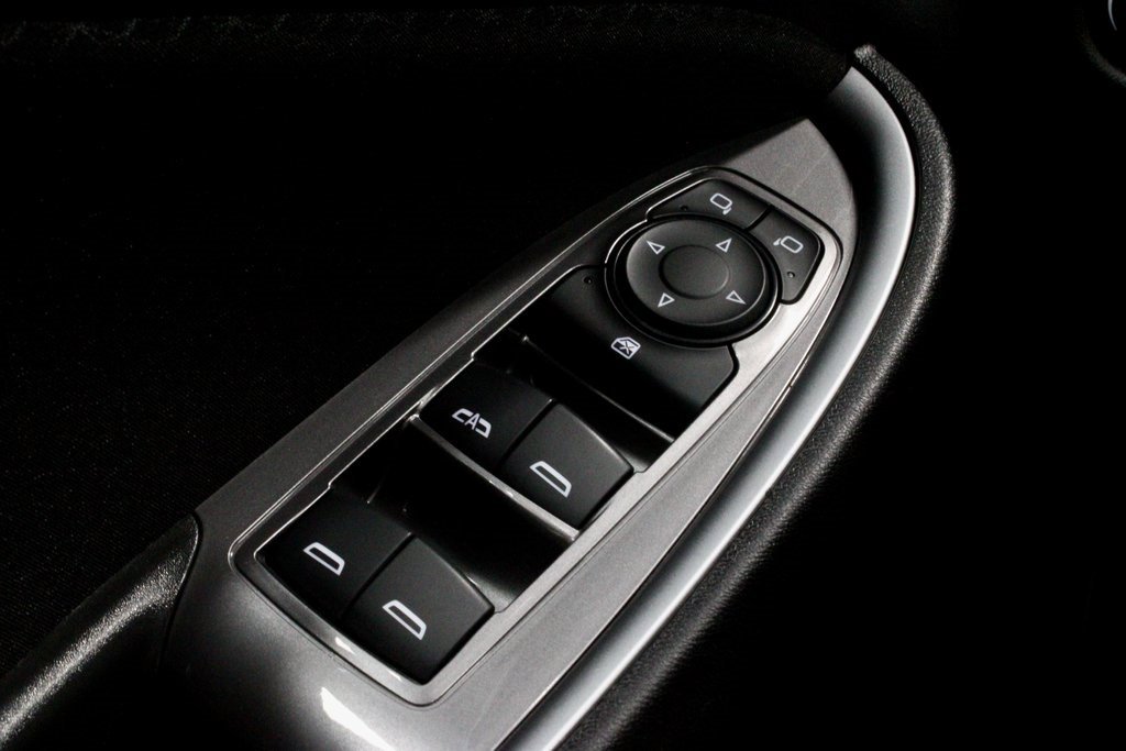 Used 2024 Chevrolet Malibu LT image 25