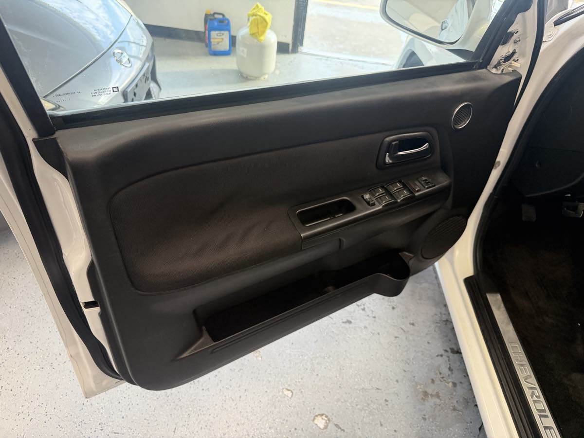 Used 2012 Chevrolet Colorado LT RWD image 19