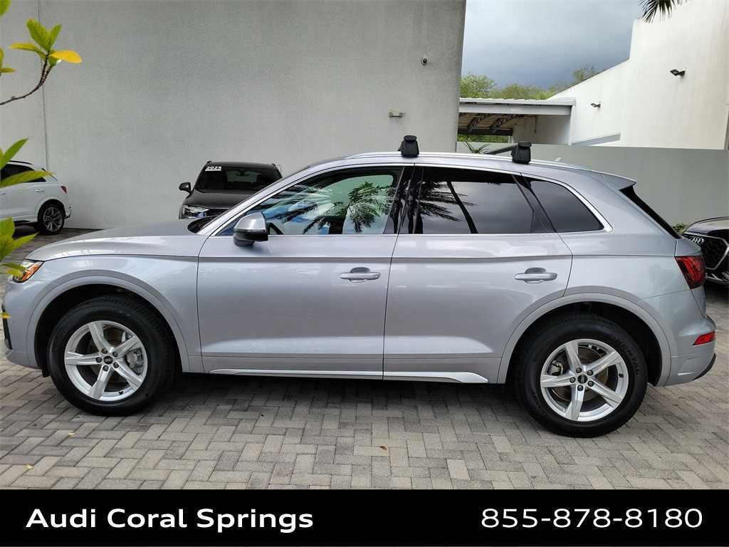 Certified 2023 Audi Q5 2.0T Premium w/ Convenience Package image 5