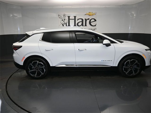 Used 2025 Chevrolet Equinox EV LT w/ Convenience Package image 31