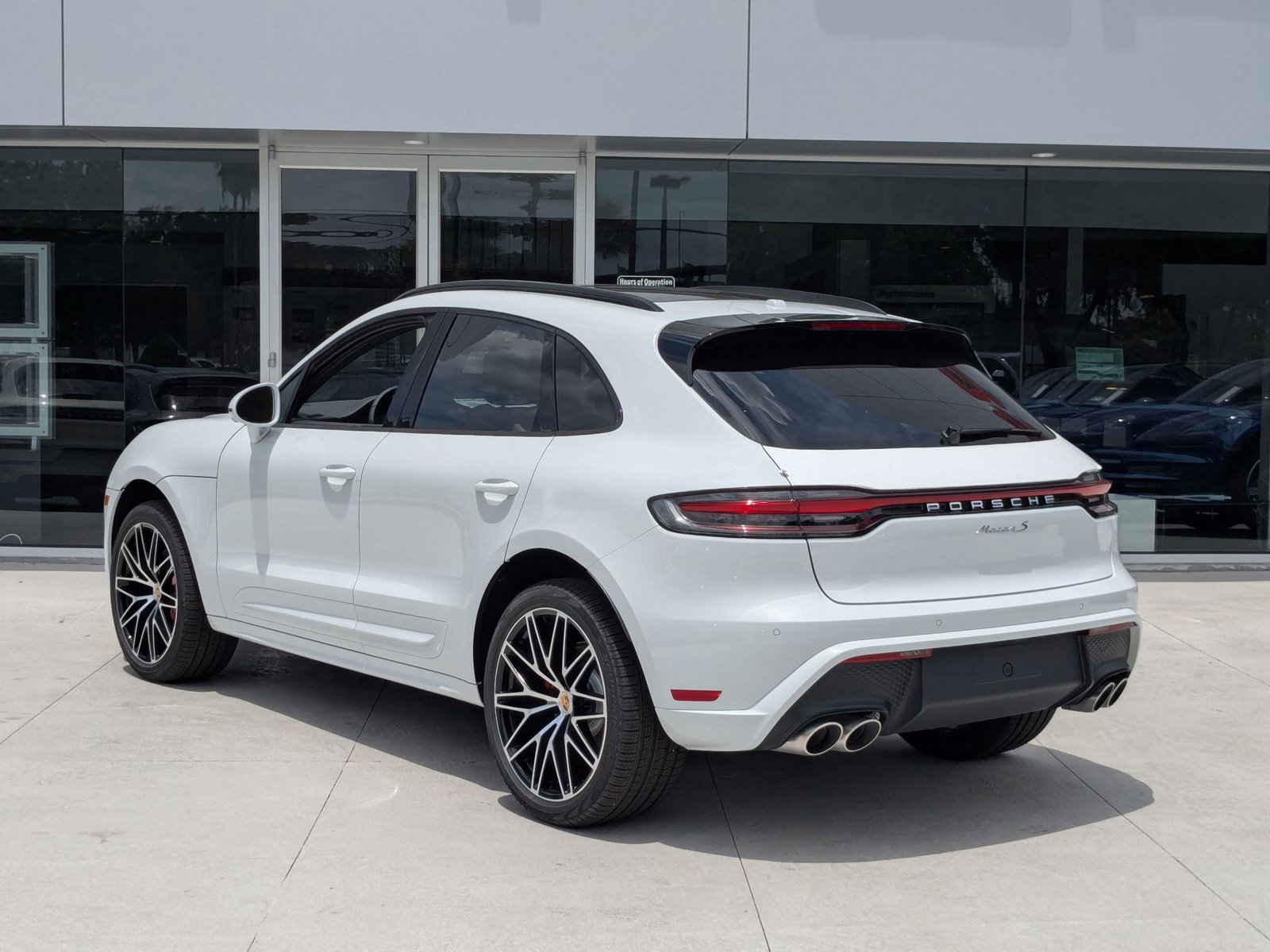 New 2025 Porsche Macan S image 3