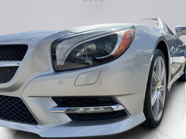 Used 2016 Mercedes-Benz SL 400 image 12