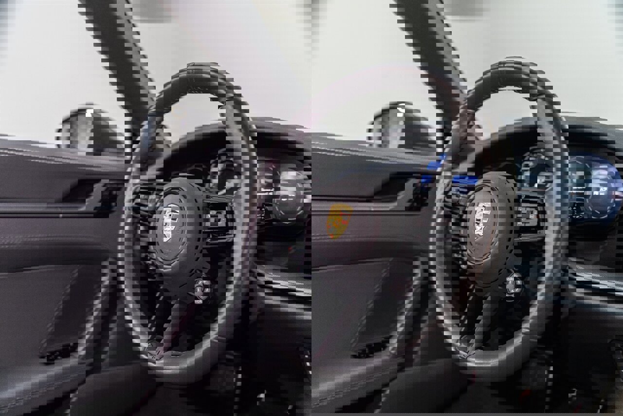 Used 2021 Porsche 911 Carrera 4S image 59