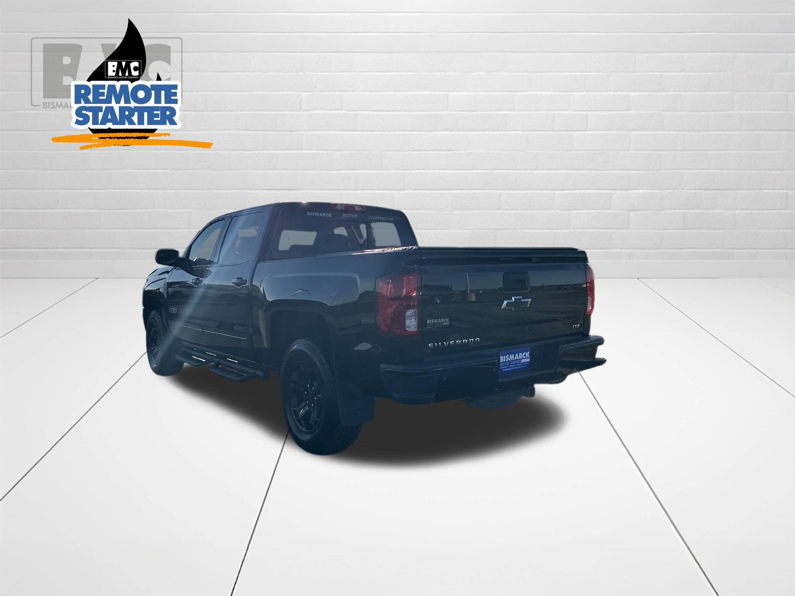 Used 2017 Chevrolet Silverado 1500 LTZ Z71 w/ Midnight Edition AWD/4WD image 4