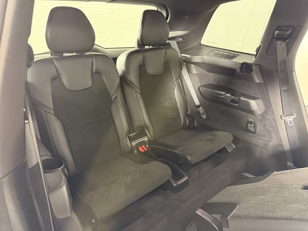 Used 2018 Volvo XC90 T6 R-Design w/ Convenience Package AWD/4WD image 25