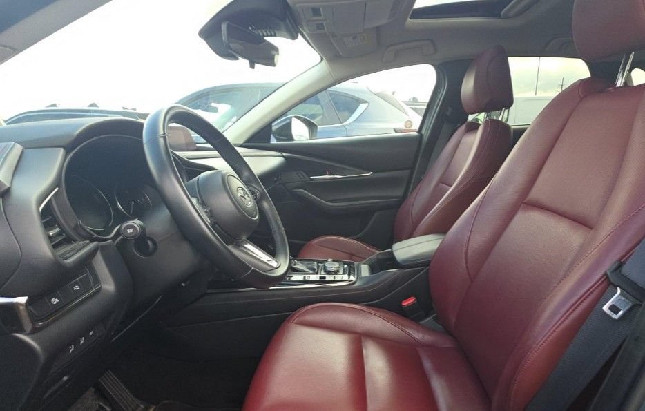Used 2025 MAZDA CX-30 AWD 2.5 S w/ Preferred Package image 6