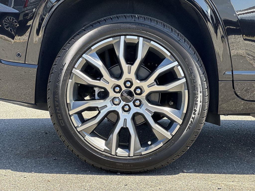 New 2026 GMC Acadia Denali Ultimate AWD/4WD image 31