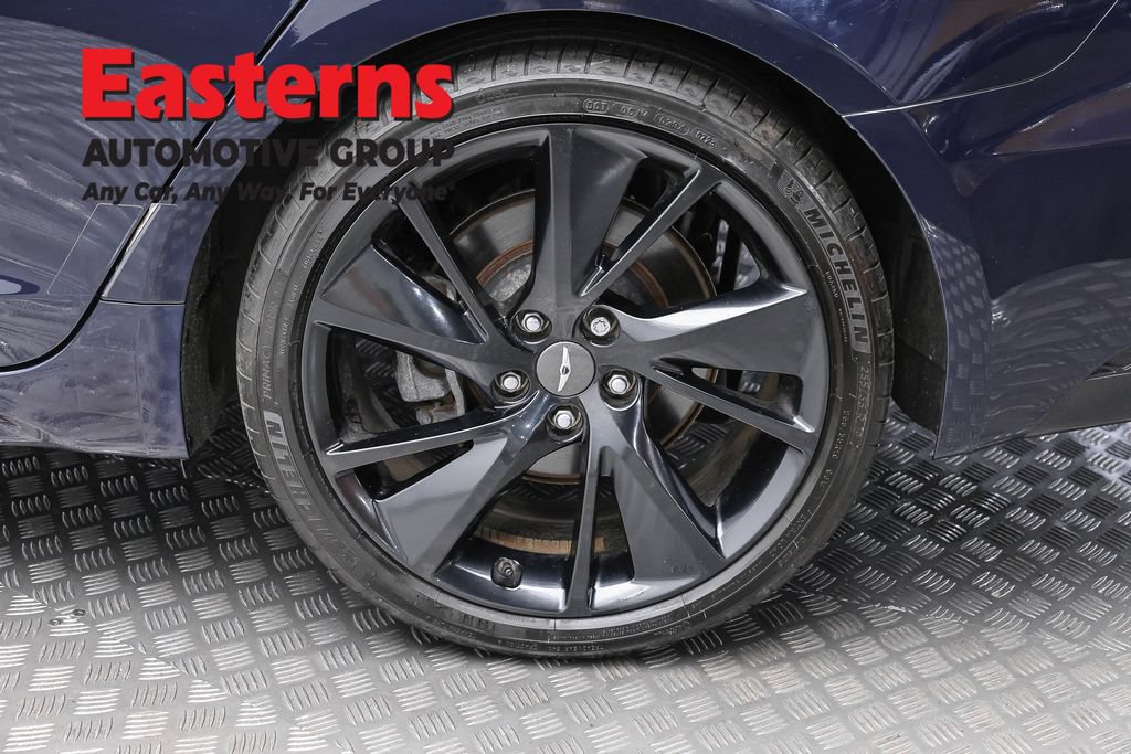 Used 2023 Genesis G70 2.0T w/ Sport Prestige Package AWD/4WD image 8