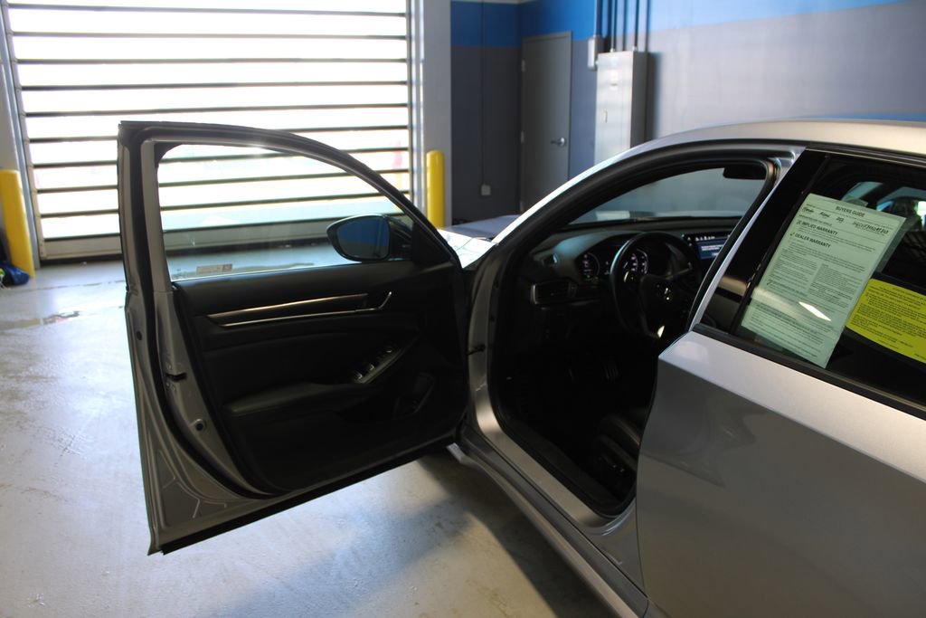 Used 2022 Honda Accord Sport image 8