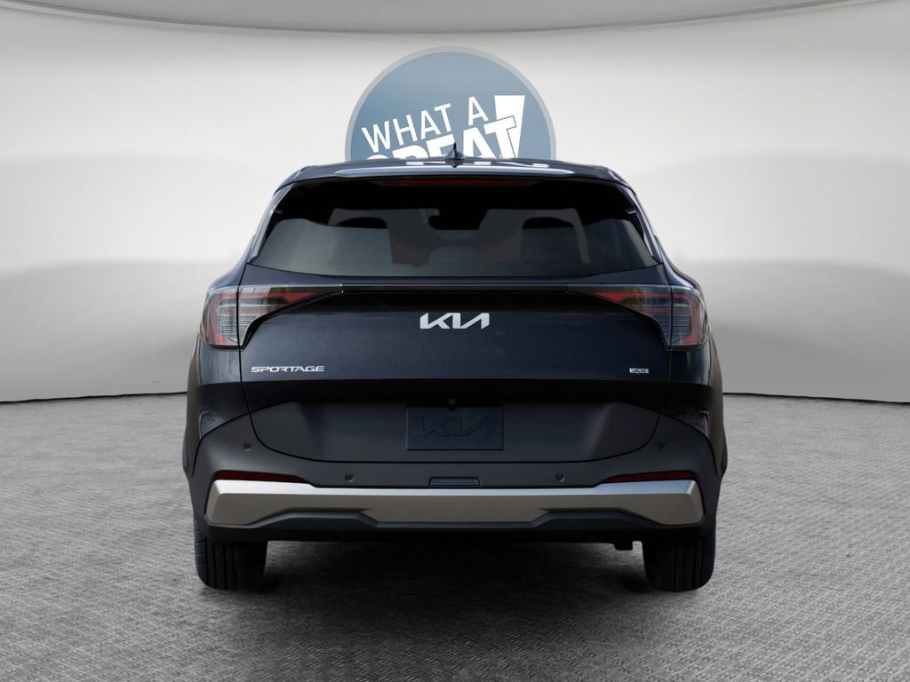 New 2026 Kia Sportage LX image 13