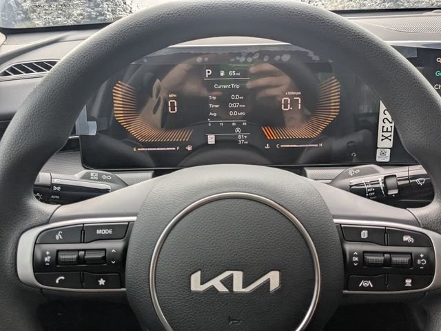 New 2026 Kia K5 LXS FWD image 25