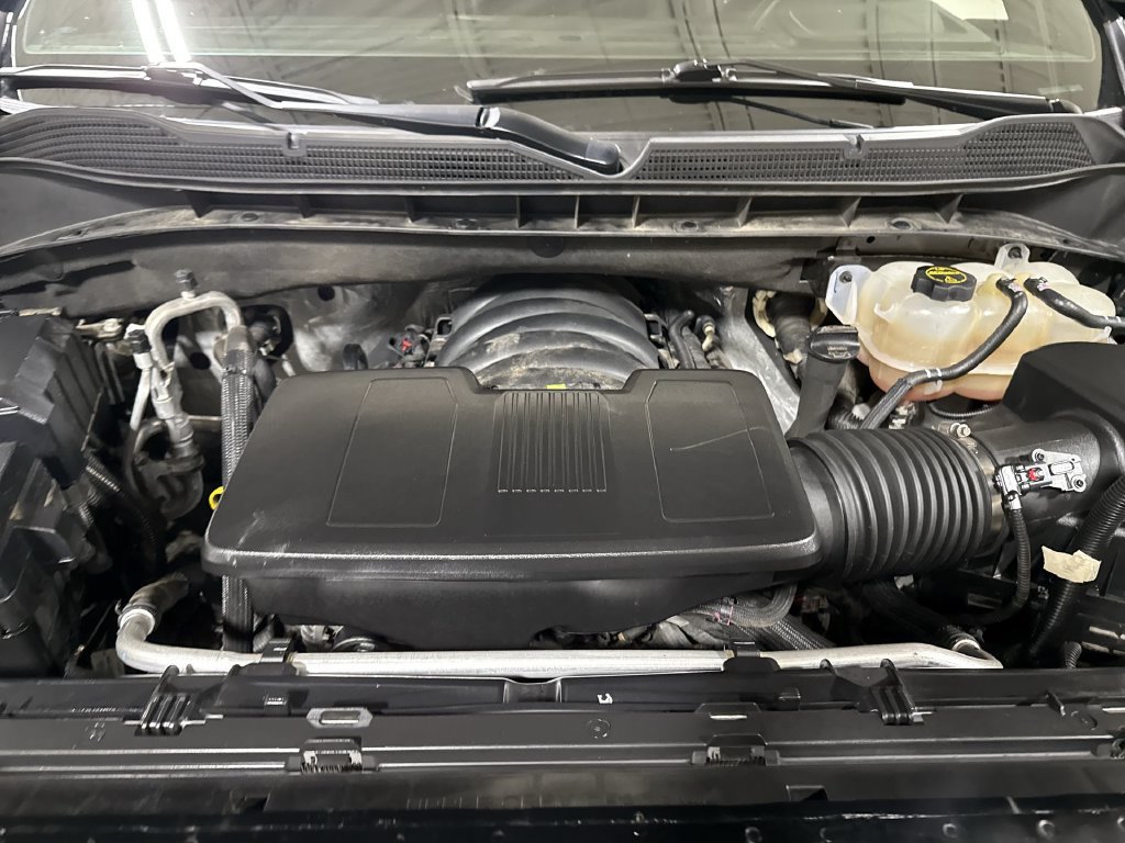 Used 2024 Chevrolet Silverado 1500 LT Trail Boss w/ Convenience Package II AWD/4WD image 26