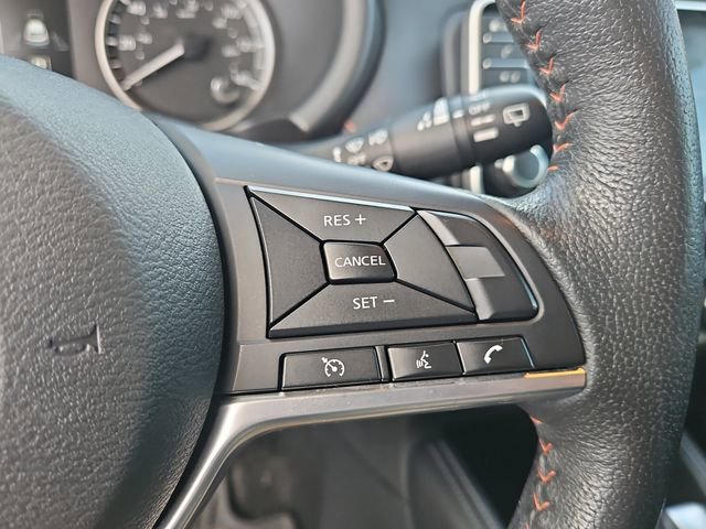 Used 2019 Nissan Kicks SR FWD image 21
