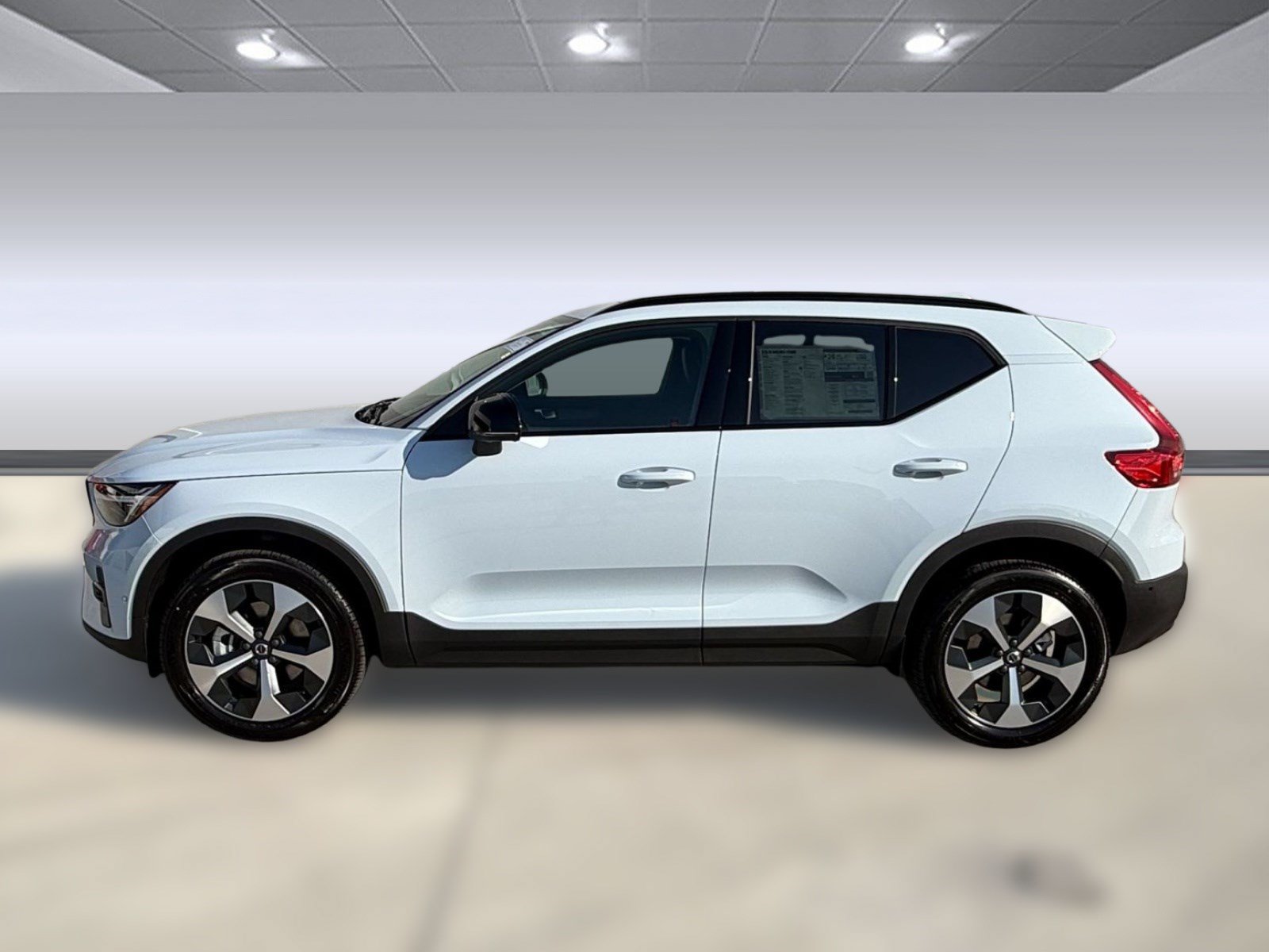 New 2026 Volvo XC40 B5 Plus w/ Protection Package Premier AWD/4WD image 2