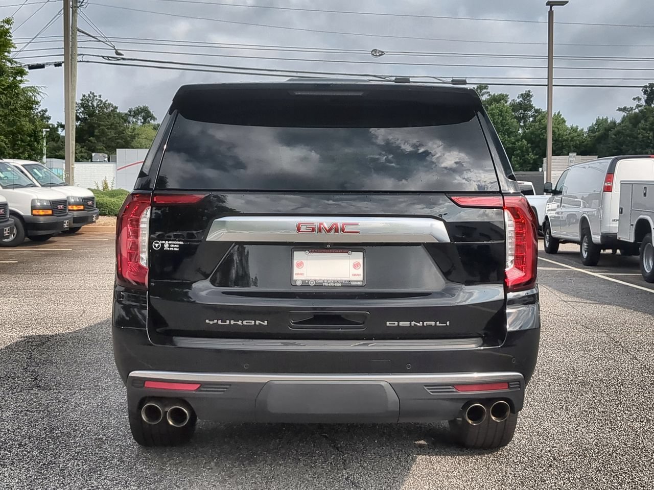 Used 2022 GMC Yukon XL Denali AWD/4WD image 7